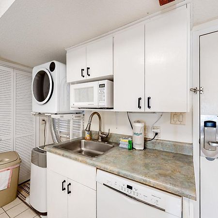 The Commodore Panama City Beach Chambre photo