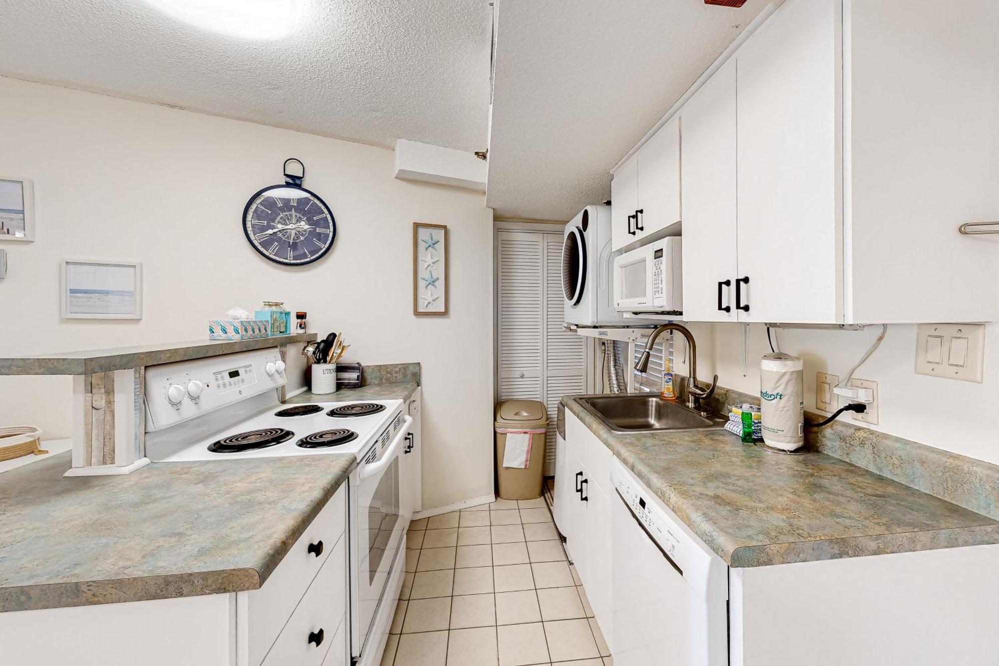 The Commodore Panama City Beach Chambre photo