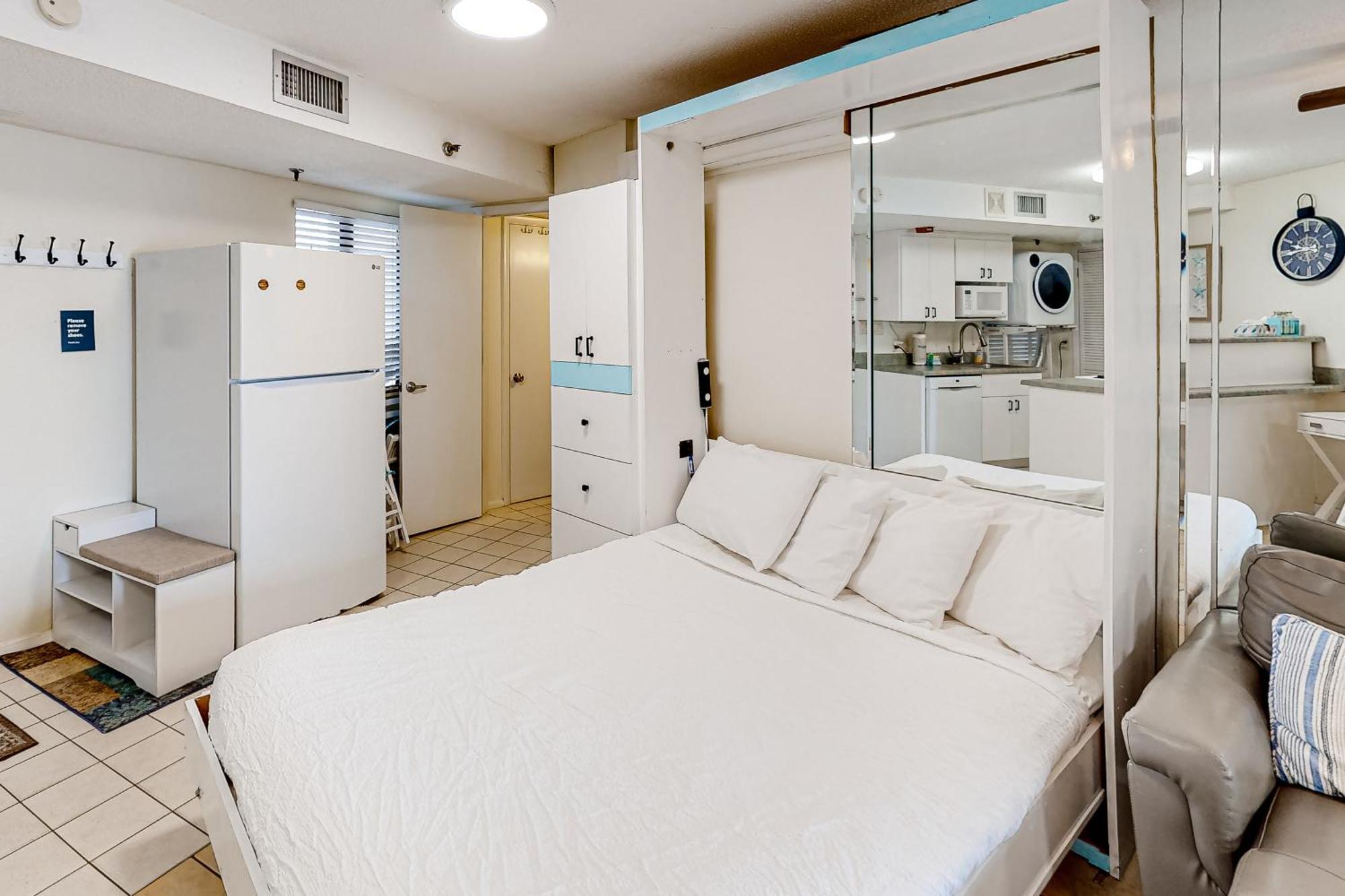 The Commodore Panama City Beach Chambre photo